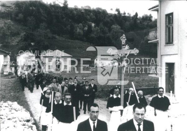Onore – Processione