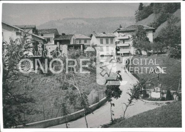 Via Crocifisso