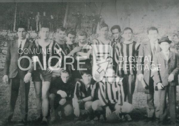 Squadra di calcio di Onore