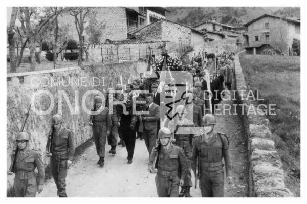 Onore, celebrazione religiosa funebre, anni ’50